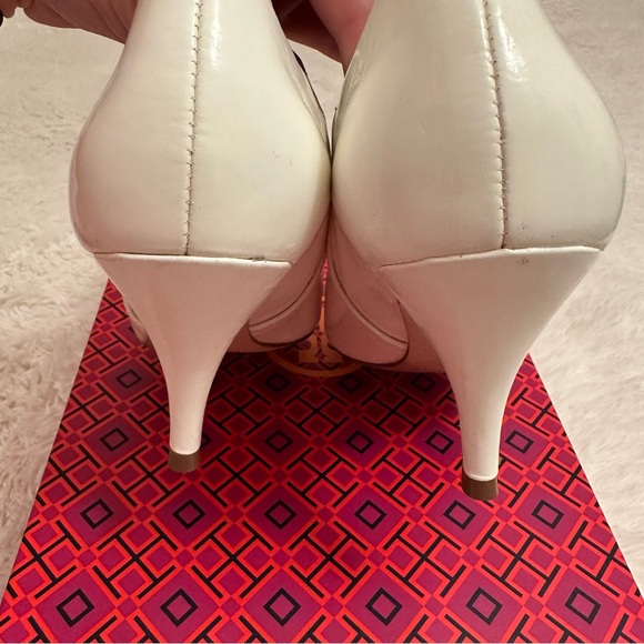 Tory Burch Georgina White Ankle Bootie Size: 5.5 - Picture 5 of 16